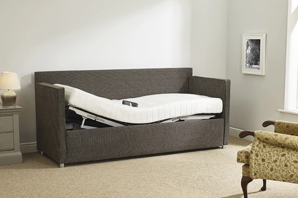 Boston 2ft 6" Adjustable Settee Bed