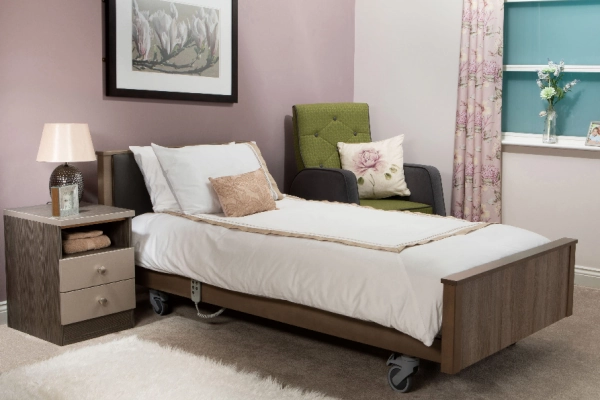 Lambourn Premier Low Bed